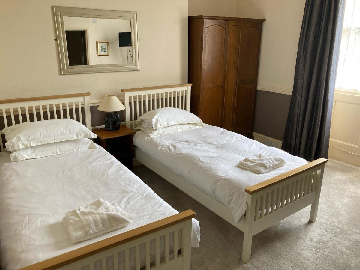 The Eliot Arms Hotel Saint Germans Eksteriør billede